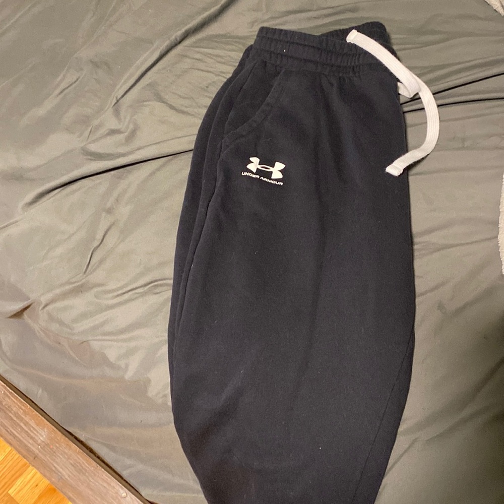 Under armor sweats